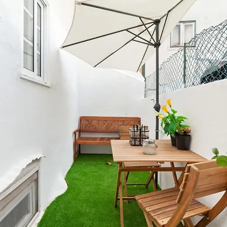 Amazing Studio With Terrace In St George Castle Apartamento Lisboa