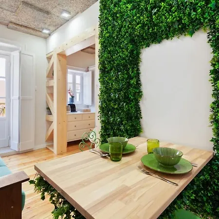 Amazing Studio With Terrace In St George Castle